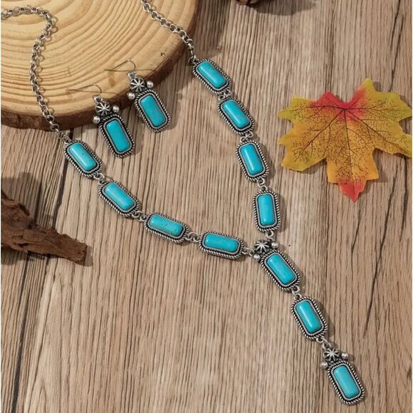 Imitation Turquoise Stone Necklace & Earring Set Boho Silver Tone - Picture 2 of 3